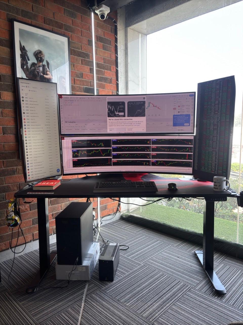 Hiper Elegant Trading Setup - High Performance PC with 4 Monitors Setup - HIPER